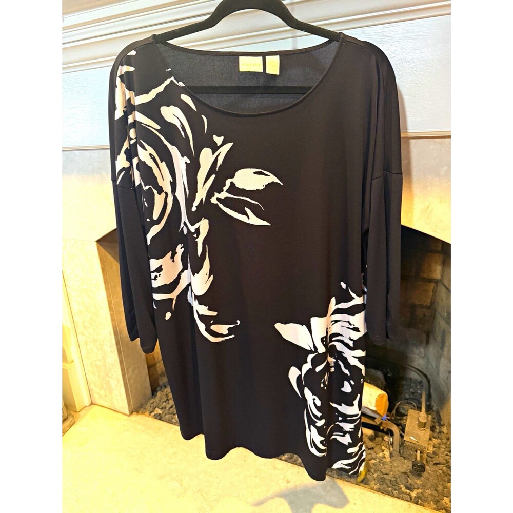 Chico’s Black/White Floral Scoop Neck Tunic Top 3/4 Dolman Sleeve Size Large (2)